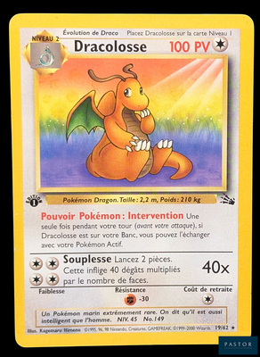 carte Pokémon avec l'image d'un dragon au recto