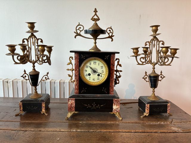 Garniture de cheminée Napoléon III en marbre 