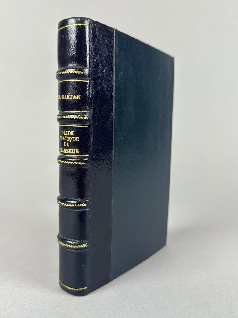 Objets d'art & Curiosités