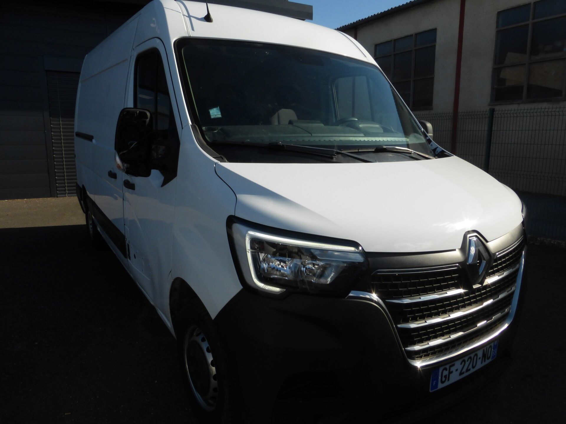 RENAULT MASTER - Genre : CTTE - Carrosserie : FOURGON - Ener…