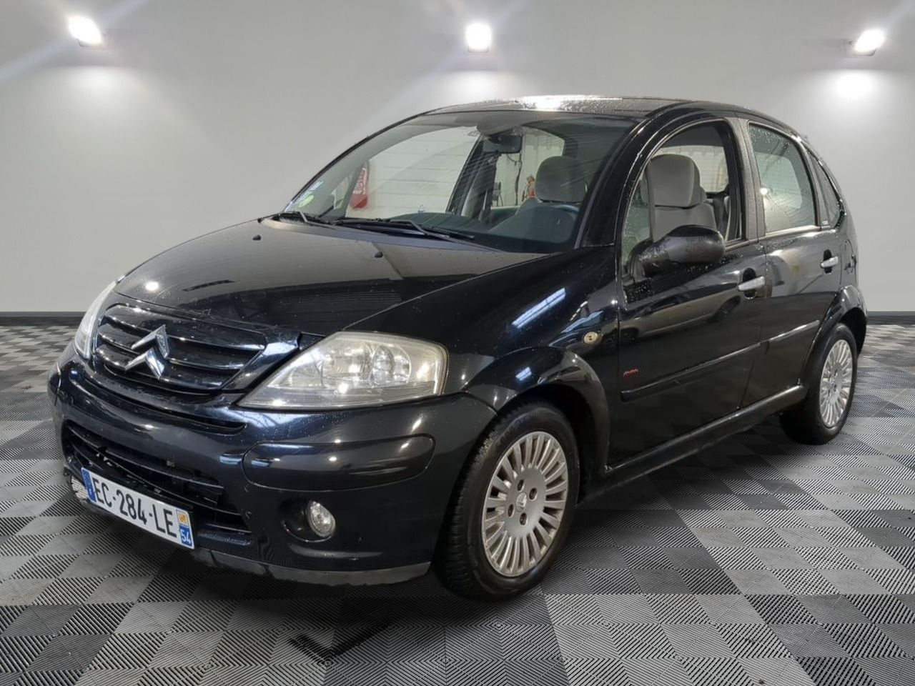 CITROEN - C3 1.4I EXCLUSIVE - ES - Mise en service: 22/06/2006 - Ouverture capot a contrôler Voyant service allumé
