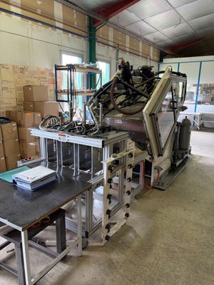 Presse emboutisseuse PEERLESS pour carton moulé, commande di…