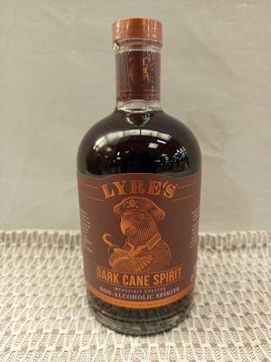 lot de 11 bouteilles de rhum sans alcool LYRE'S - 700ml