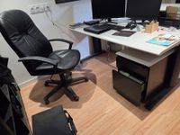 Deux bureaux formant retour en mélaminé (photo 4)