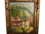une peinture à l'huile représentant un village situé sur une colline, avec des collines en arrière-plan
