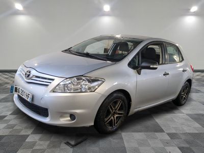 TOYOTA - AURIS 90 D-4D FAP SPORTLINE CONNECT - GO - Mise en …