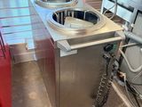 a machine that is sitting in the middle of a room