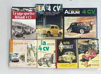 un grand nombre de livres posés sur une table