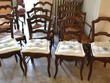 six chairs that are lined up in a room