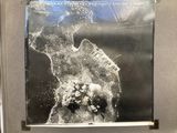 a picture of a black and white picture of a city
