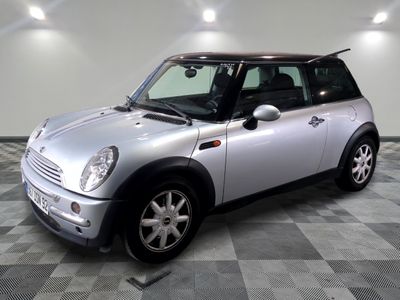 MINI - MINI 1.6I - 115 COOPER - ES - Mise en service: 13/05/…