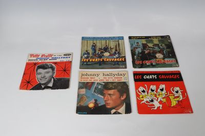 Réunion de 5 vynils 45 tours dont: