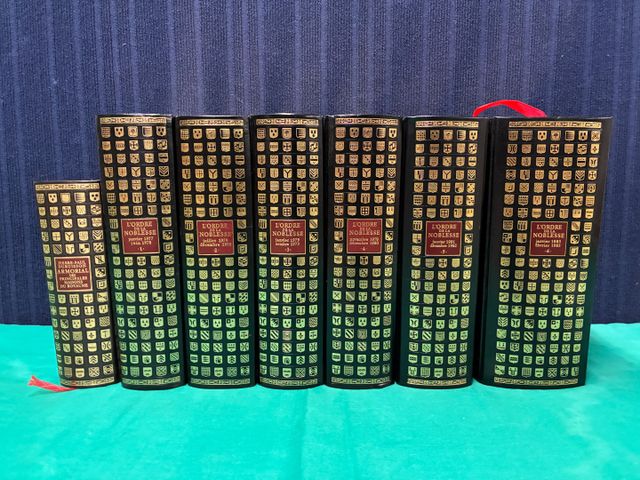 L’ordre de la noblesse : 6 volumes in-4 des éditions Jean de BONN...