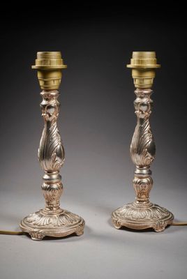 paire de chandeliers anciens en laiton