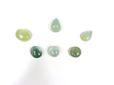 6 aigues marines cabochon laiteuses