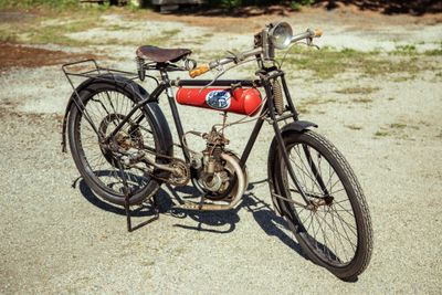 GENIAL LUCIFER - Mobylette Démarre et roulante