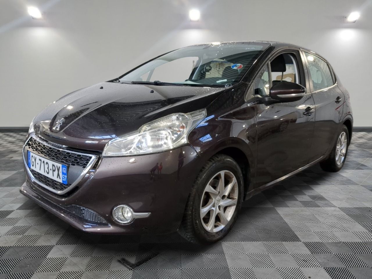 PEUGEOT 208 1.4 HDI 68CH BVM5 ACTIVE - État à vérifier