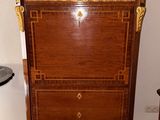 an image of a very nice looking cabinet in a room