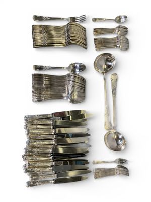 Partie de ménagère en métal argenté, les spatules à décor de… - Photo 1