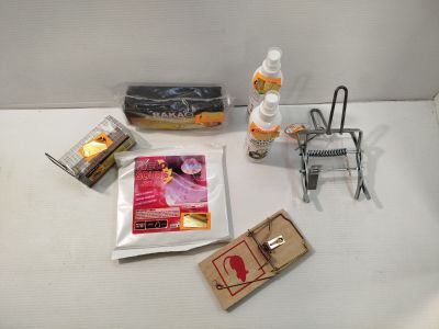 a mousetrace, a mousetrace, a mousetrace, and a mousetrace on a counter top