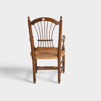 Fauteuil d'enfant provençal en bois et paillage. (photo 3)