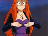 l'image d'une femme vêtue d'une robe violette, aux longs cheveux roux
