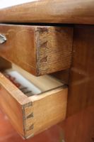 Bureau en acajou et placage d'acajou ouvrant par des tiroirs… (photo 3)
