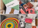 de nombreuses photos différentes représentant divers objets contenus dans une boîte