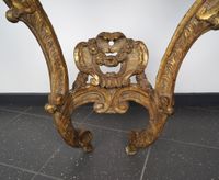 Console en bois mouluré, sculpté et doré à deux montants à e… (photo 6)