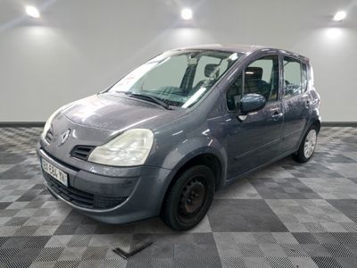 Renault - Modus 1.2 16v 75 Eco2 Modus.