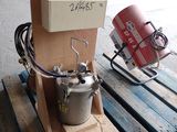 a picture of a machine that is sitting on a pallet