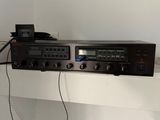 a picture of a stereo system sitting on top of a shelf