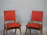 paire de chaises du milieu du siècle, rembourrées de rouge, rembourrées, rembourrées, rembourrées, rembourrées, rembourrées, rembourrées