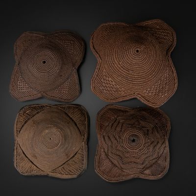 CONGO Ensemble de calottes KUBA en fibres végétales finement… - Photo 1