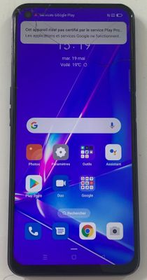 Oppo A72, 128Go, écran fissuré mais fonctionnel, bon état ho…