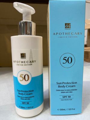 10 flacons 200 ml. crème de protection solaire anti-rides po…