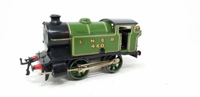 HORNBY "0" une loco-tender 020 LNER verte, mécanique, L : 16…
