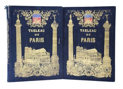les deux livres sont ouverts sur un fond blanc, avec une couverture bleue