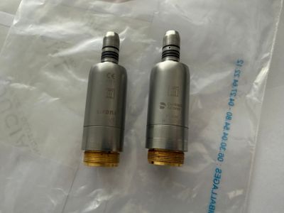 paire de deux pièces en acier inoxydable et laiton plaqué - laiton plaqué - laiton plaqué - laiton plaqué - laiton plaqué - laiton plaqué - laiton plaqué -