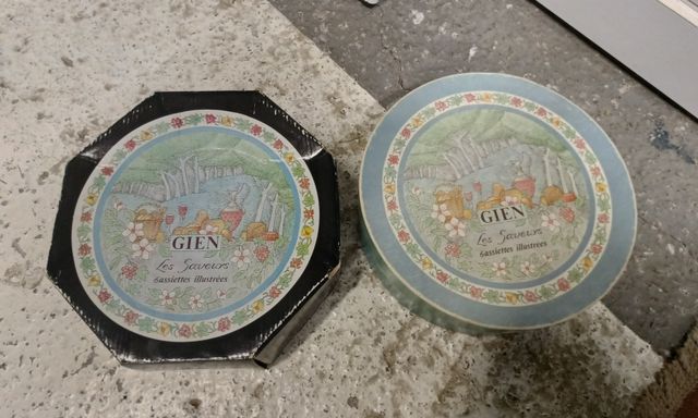 Gien - lot de deux coffrets de 6 assiettes un dessert modèle les ...