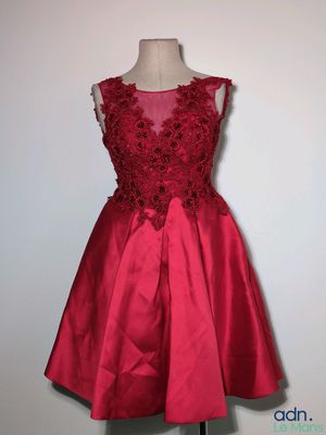 a red dress on a mannequin mannequin mannequin mannequin mannequin mannequin mannequin mannequin mannequin