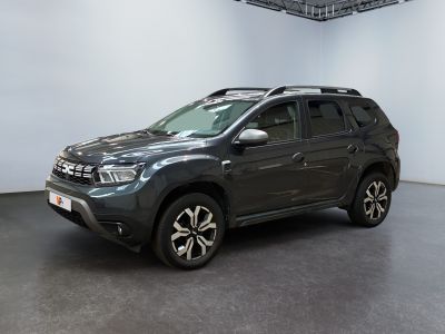 the new dacia is parked in the showroom at the showroom