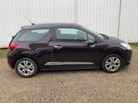 ****** VENTE RESERVEE AUX PROFESSIONNELS ****** // DS 3 1. (photo 6)