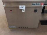 an image of a machine that is sitting on the floor