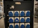 une image représentant un chariot contenant des disques bleus