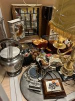 Ensemble d'objets divers comprenant : un lampe en laiton à t… (photo 5)