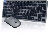 un clavier d'ordinateur et une souris placés l'un à côté de l'autre