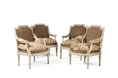 paire de fauteuils de style Louis XVI à dossier en rotin, avec coussins de dossier en rotin