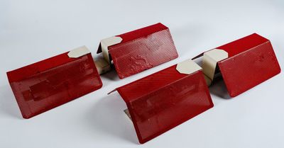 Suiveur de Mathieu MATEGOT : Paire d'appliques en tôle laqué… - Photo 1