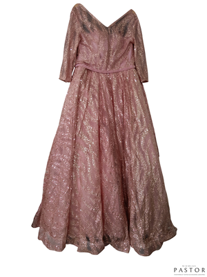 une photo d'une robe rose sur un mannequin, un mannequin, un mannequin, un mannequin, un mannequin, un mannequin, un mannequin, un mannequin, un mannequin, un mannequin, un mannequin, un mannequin, un mannequin, un mannequin, un mannequin, un mannequin, un mannequin, un mannequin, un mannequin, un mannequin, un mannequin, un mannequin, un mannequin, un mannequin, un mannequin, un mannequin, un mannequin, un mannequin, un mannequin, un mannequin, un mannequin, un mannequin
